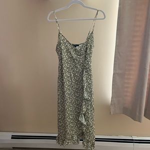 NWT Forever 21 Green Floral Dress